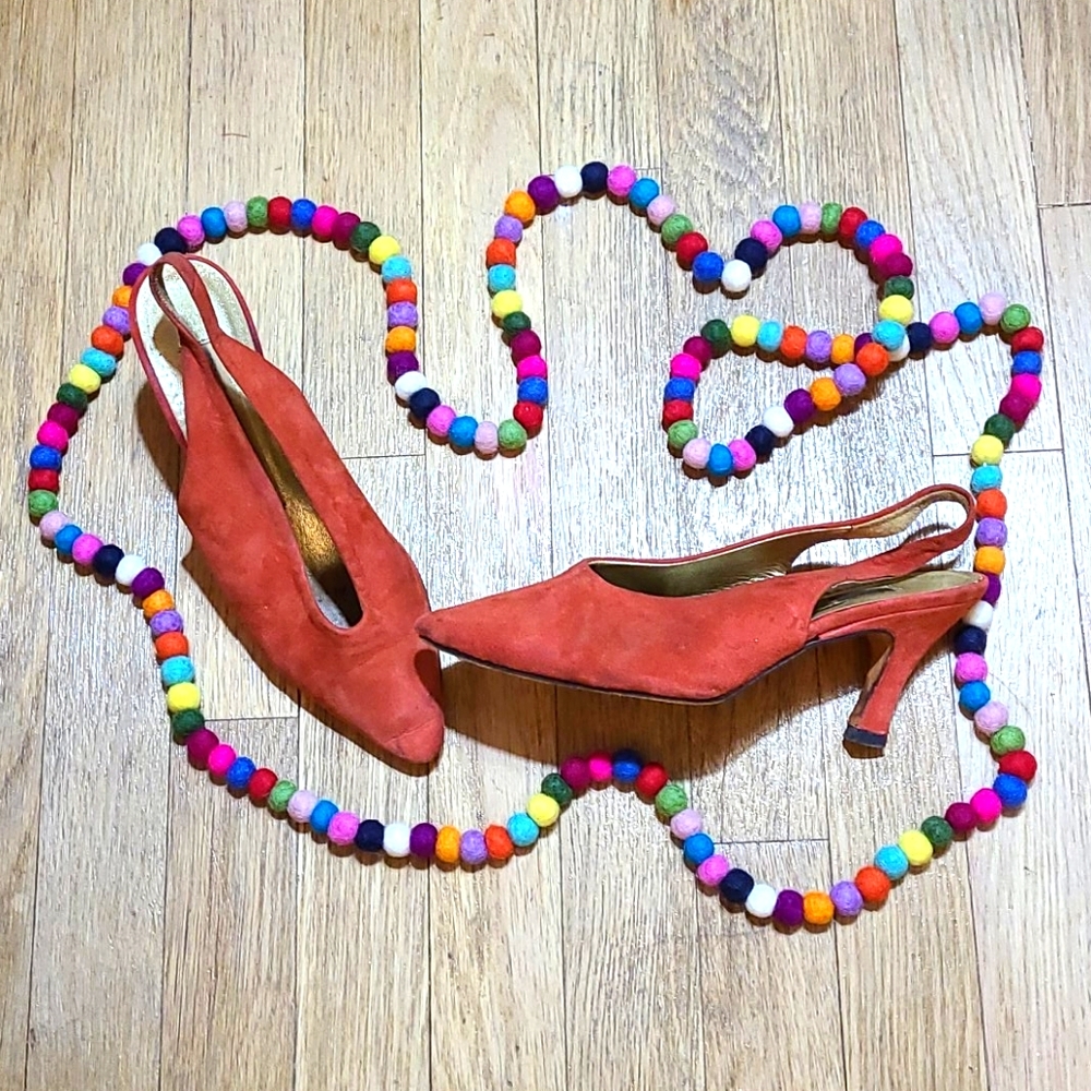 🧡2/$30🧡Kitten Heel Slingback - Picture 2 of 6